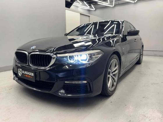 BMW 530i 2.0 16V TURBO GASOLINA M SPORT AUTOMÁTICO BMW 530i 2.0 16V TURBO GASOLINA M SPORT AUTOMÁTICO